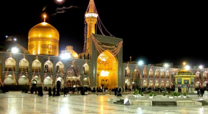 چشمان تو را برای روزی در خواب دیدن بار‌ها تمرین کرده ام