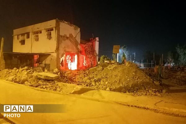 فرهنگیان بازنشسته شهریار تسلی‌بخش والدین میناب شدند