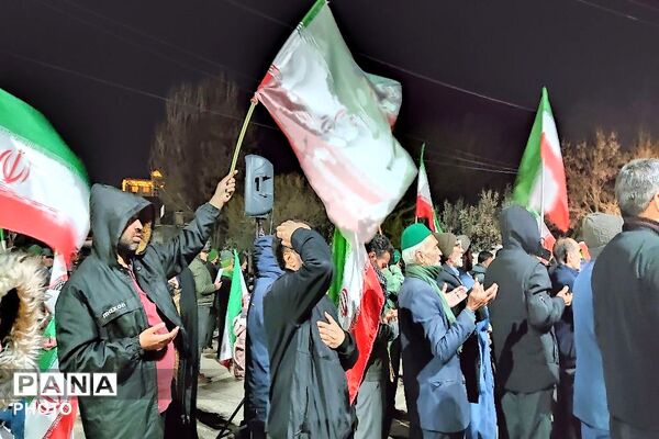 هستیم بر عهدی که بستیم