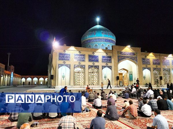 قرائت دعای کمیل در شهرستان کاشمر 