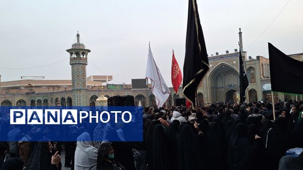 مراسم عزاداری شام شهادت امام هادی(ع) در حرم بانوی کرامت 