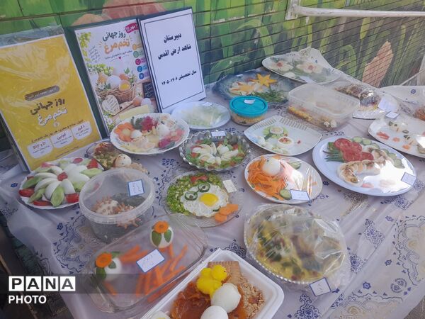 تغذیه سالم در مدرسه دخترانه شاهد ارض اقدس ناحیه ۳
