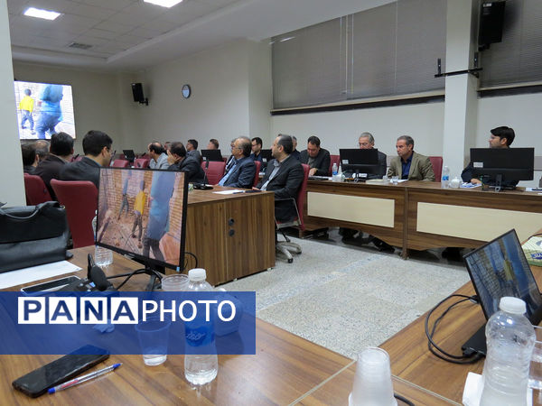 برگزاری شورای معاونان آموزش و پرورش با حضور استاندار 