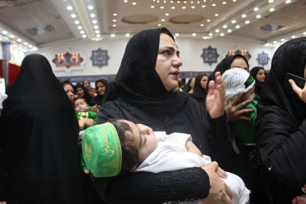 اجتماع بزرگ شیرخوارگان حسینی در حسینیه ثارالله یاسوج