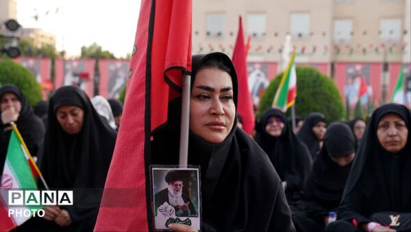 اجتماع باشکوه عزاداران قائد شهید امت، امام خامنه‌ای، در اصفهان