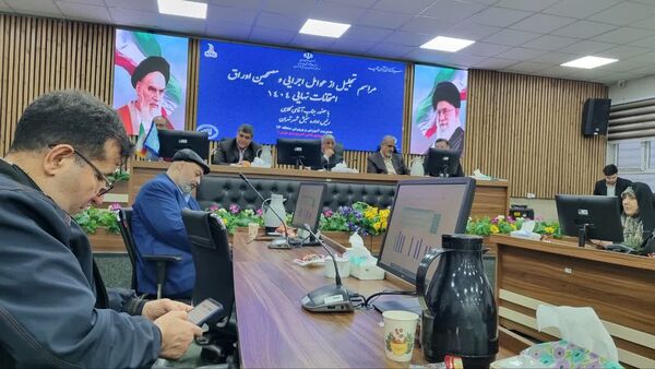 تجلیل از عوامل اجرایی و مصححین امتحانات نهایی ۱۴۰۴