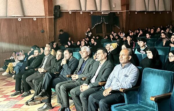 نمایش دختران آفتاب؛ دخترانی که راوی کربلا شدند