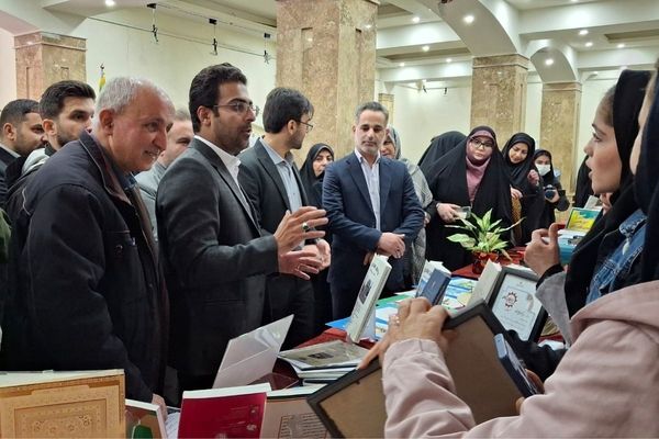 نمایش توانمندی‌های علمی و فناورانه در جشنواره دستاوردهای علمی اسلامشهر
