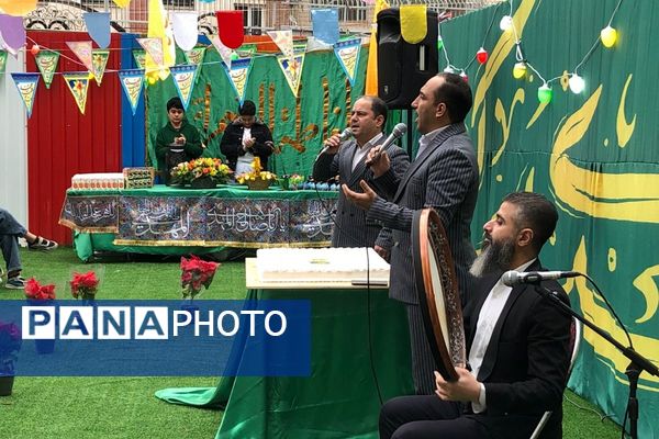 حضور پر شور دانش آموزان ناحیه دو شهرری در جشن نیمه شعبان و ایرانمون