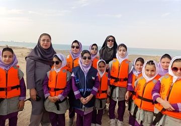 اردوی محیط یاران دشتستان از درختان حرا  و بازدید از موزه بوشهر