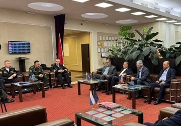 فرمانده نیروی دریایی ارتش به روسیه رفت