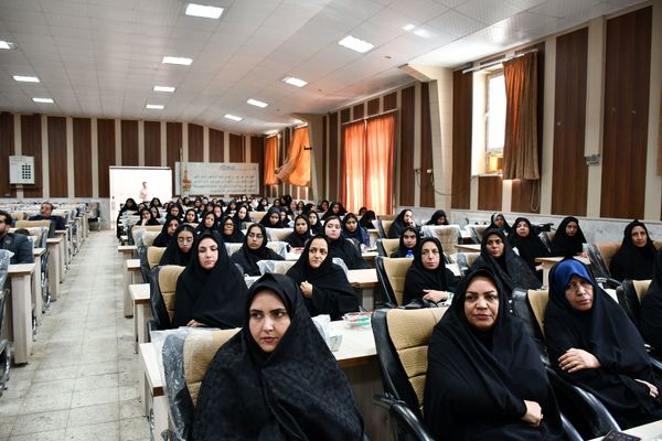 جشن ستارگان آموزش و پرورش مه‌ولات