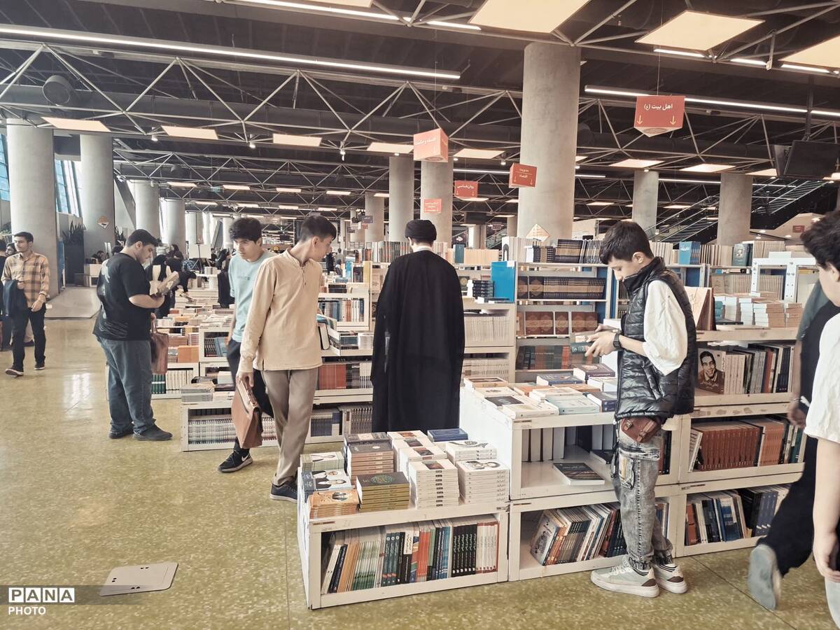 میثاق با آرمان‌ها در نمایشگاه کتاب ۱۴۰۵ با محوریت اندیشه‌های رهبر شهید