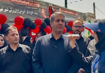 نسل نوجوان همچنان در مسیر امام حسین(ع) گام برمی‌دارد‌