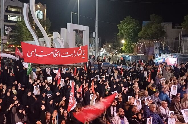 رویش نسل جدید در مسیر آرمان‌ها انقلاب اسلامی 