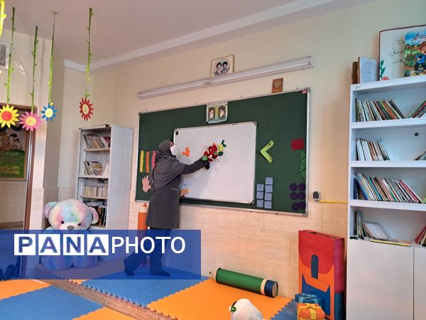 اجرای طرح شورای‌ معلمین  هم پایه مقطع ابتدایی در دبستان مالک اشتر شهرستان ملارد