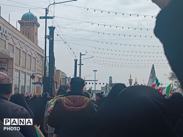 راهپیمایی روز قدس همراه با تشییع پیکر شهید مجتبی پارسا روش