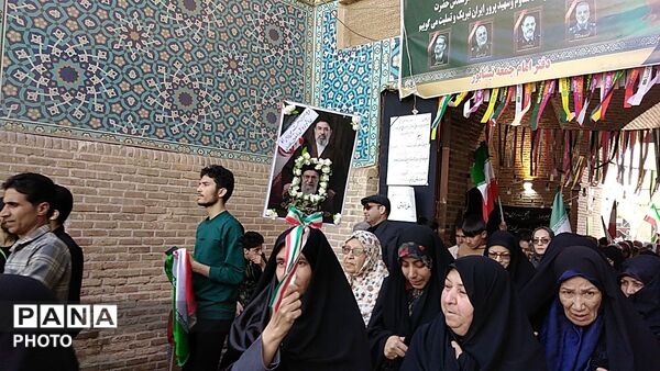 نماز  عبادی سیاسی جمعه در شهرستان نیشابور 
