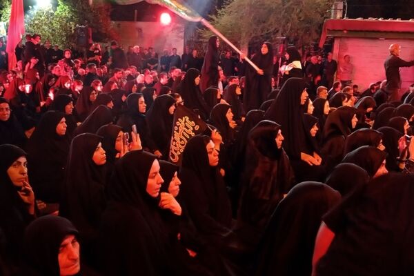 نهمین شب از سوگواره بزرگ محرم در میدان شهید بهشتی پلدختر 