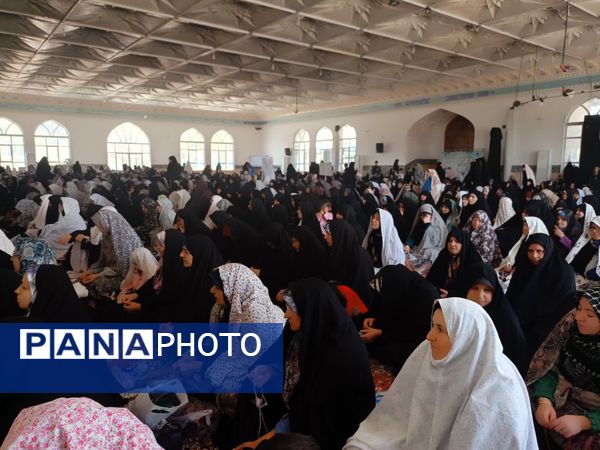 نماز جمعه در شهرستان کاشمر 