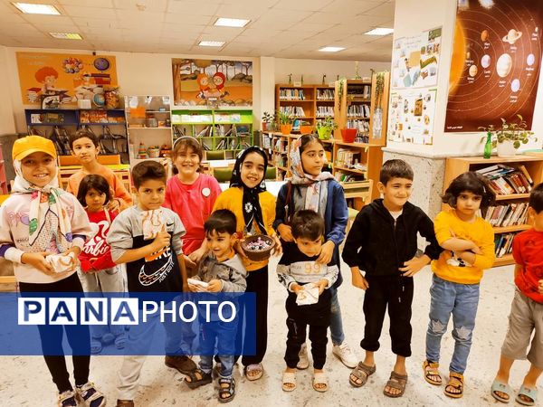 هفته دفاع مقدس در کتابخانه الزهرا بجنورد