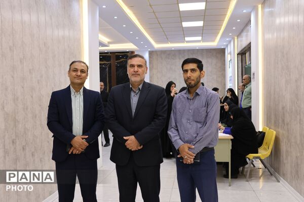 آیین تجلیل از منتخبین استانی اجلاسیه نماز