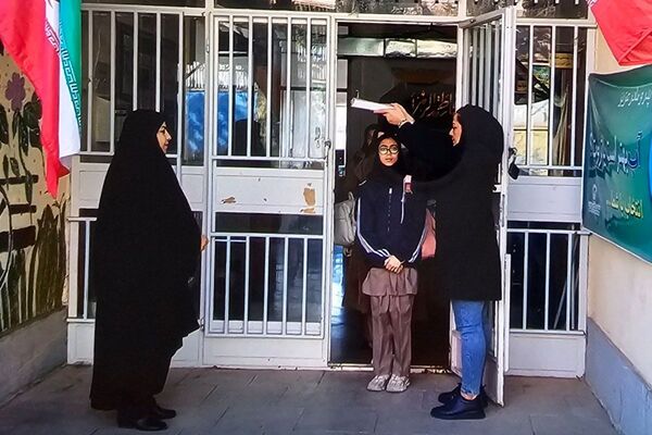 اردوی علمی و فناوری دانش‌آموزان مقطع متوسطه اول دبیرستان خدیجه کبری پردیس
