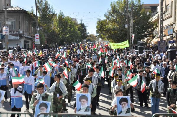 راهپیمایی 13 آبان در کرمانشاه