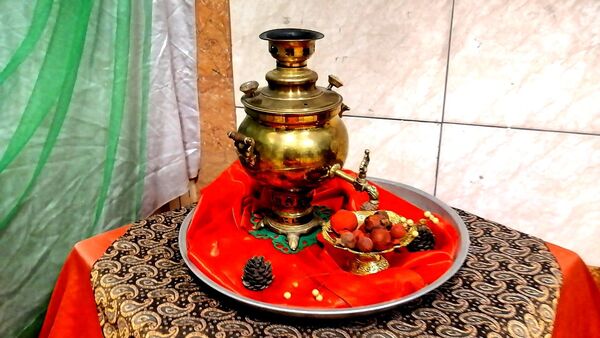 جشن یلدا در دبیرستان حضرت زینب(س) 