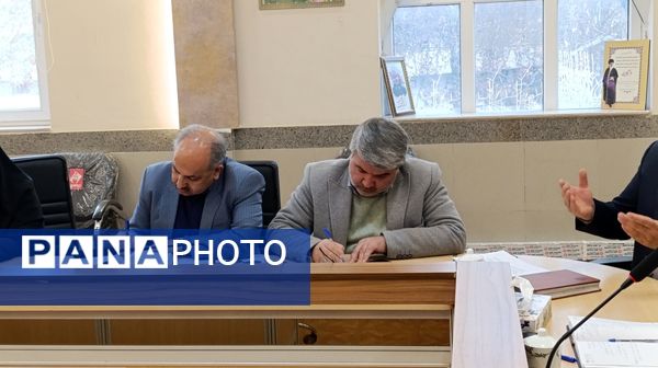 اهمیت برگزاری نماز و اجرای طرح نماد در مدارس