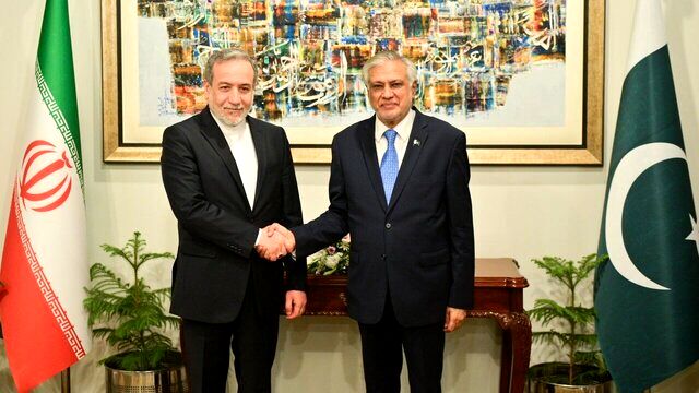 قدردانی عراقچی از حمایت پاکستان از ایران در ژنو