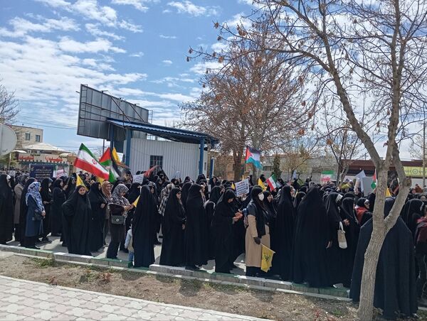 راهپیمایی با‌شکوه روز قدس با حضور فرهنگیان گلبهار 