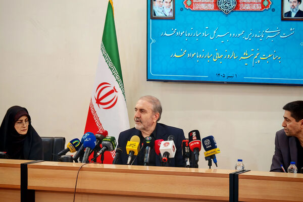 هیچ مجوزی برای کشت خشخاش صادر نشده است/ فعالیت 91 مرکز ماده 16