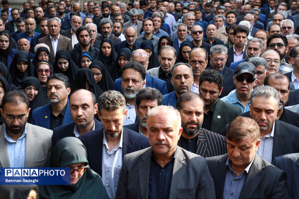 مراسم تشییع پیکر رئیس مجمع خیرین مدرسه‌ساز