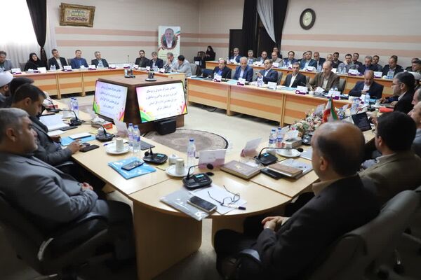 اجلاس مشترک مدیران و روسای نواحی و مناطق و شورای معاونان اداره‌کل آموزش و پرورش آذربایجان شرقی
