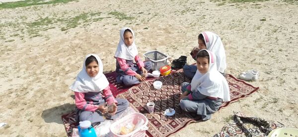 برنامه صبحانه سلام در مدرسه شهید معتمدی گز کوه