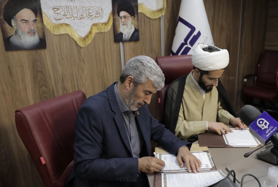 امضای تفاهم‌نامه همکاری بین دانشگاه فرهنگیان و سازمان پژوهش‌