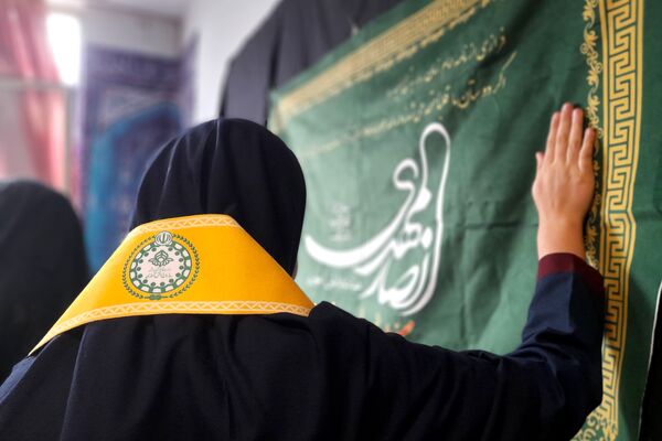 جشن روز مادر در مدارس شهید سرافراز و تربیت اسلامشهر