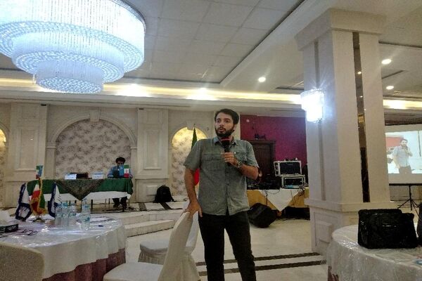 دوره و کارگاه تعاملی مربی، راهبر نسل جدید در مشهد