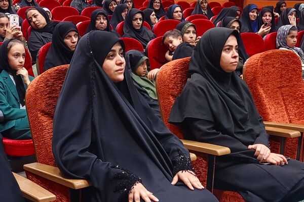 اختتامیه جشنواره ریحانه درسالن سجادیه بهارستان ۲