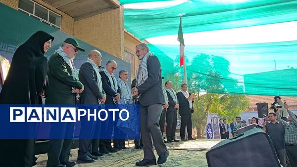 آیین باشکوه استانی زنگ مهر و مقاومت در یزد