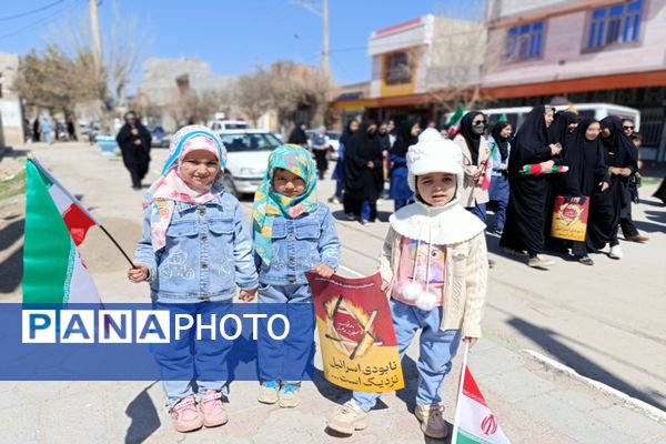 حضور پرشور مردم شهر تیتکانلو در راهپیمایی روز قدس 