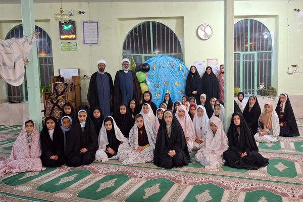 آغاز اعتکاف دانش‌آموزی و شور معنوی نوجوانان در فلارد