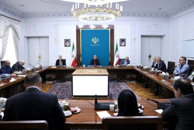 پزشکیان: گام اساسی در مبارزه با مواد مخدر، برخورد شدید با عرضه غیرقانونی و آگاهی‌سازی است