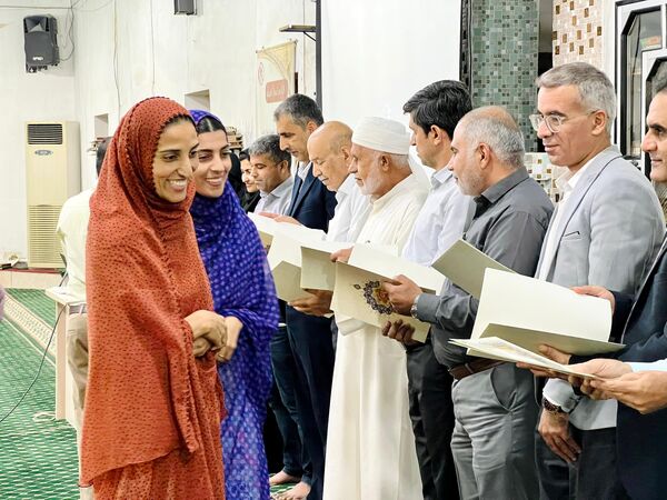 مراسم تجلیل از فرهنگیان بندر گروگ سیریک