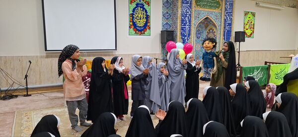 شور و شادی میلاد منجی عالم در دارالقرآن امام حسین (ع) ناحیه ۶ مشهد