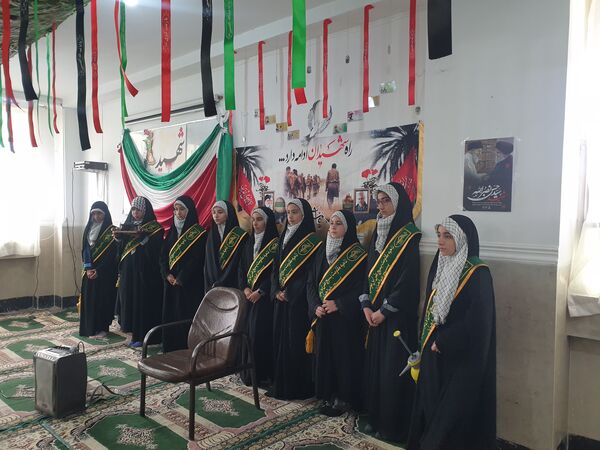 مراسم تشییع پیکر شهید گمنام در مدرسه علامه طباطبایی منطقه پردیس