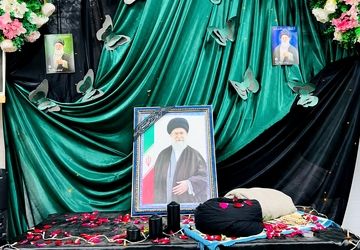 از ایثار تا رویش انقلاب