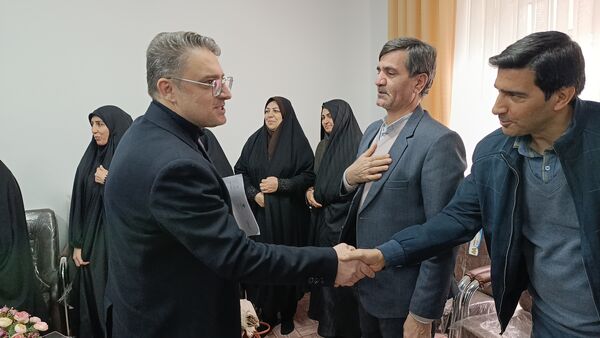 جلسه‌ هم‌اندیشی و برنامه‌ریزی مراقبت‌های اجتماعی دانش‌آموزان