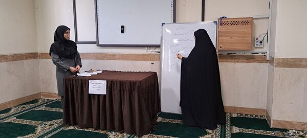 جلسه آموزش خانواده در دبستان هاشمی رفسنجانی  ناحیه یک  مشهد